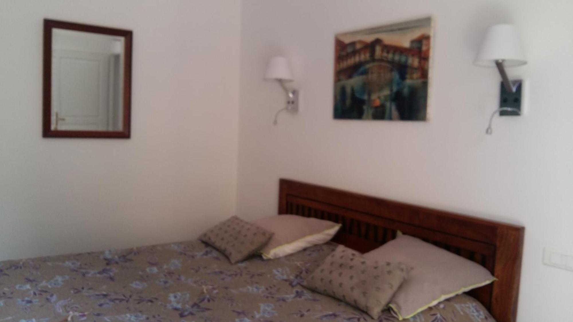 Chambres De La Terre Blanche Sanary-sur-Mer Cameră foto